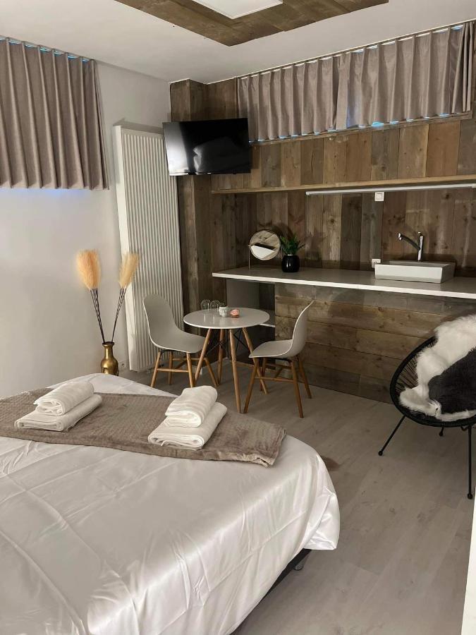 Prachtige kamer in centrum Brugge met badkamer ! Eksteriør billede